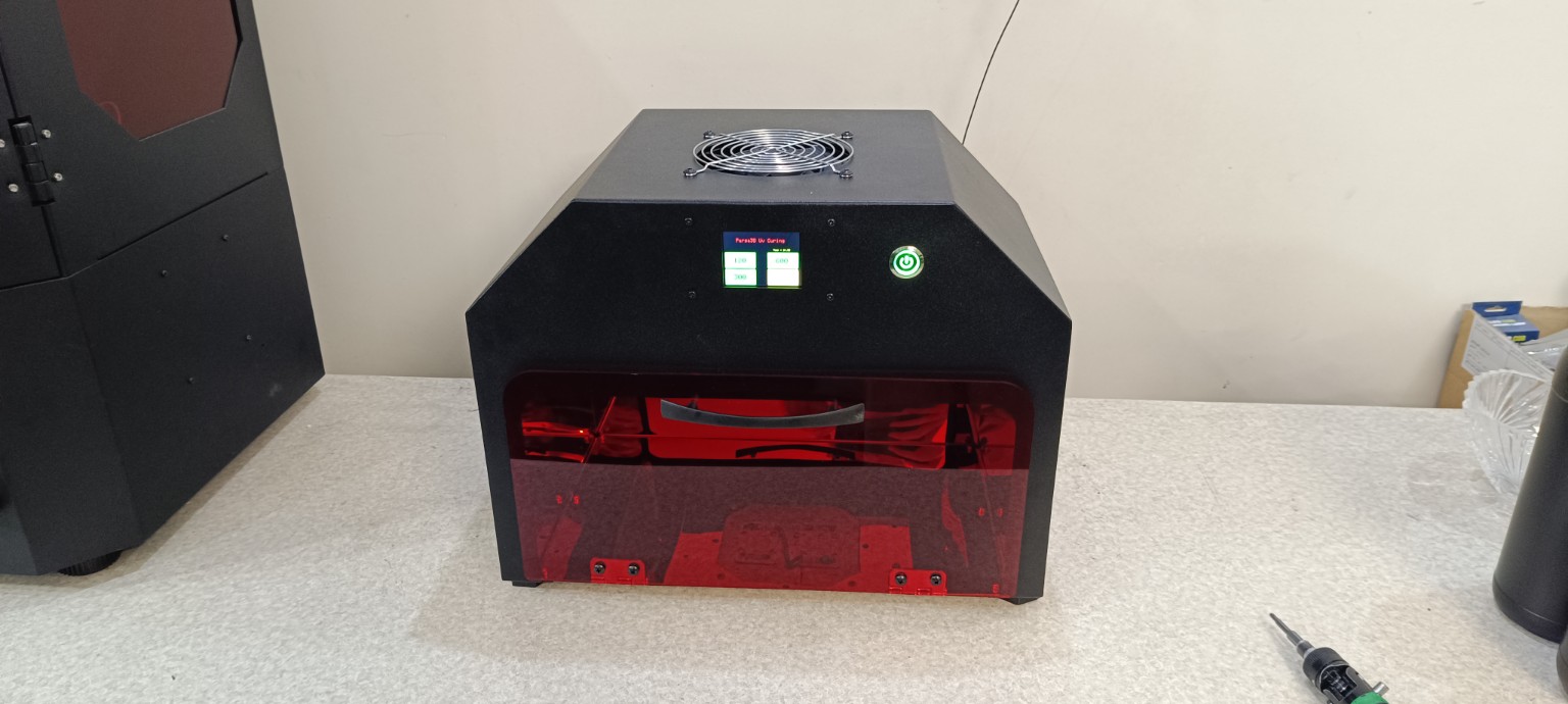 UV post curing for jewelry resin